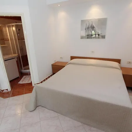 Guest House Villa Burić Rovinj Exterior foto