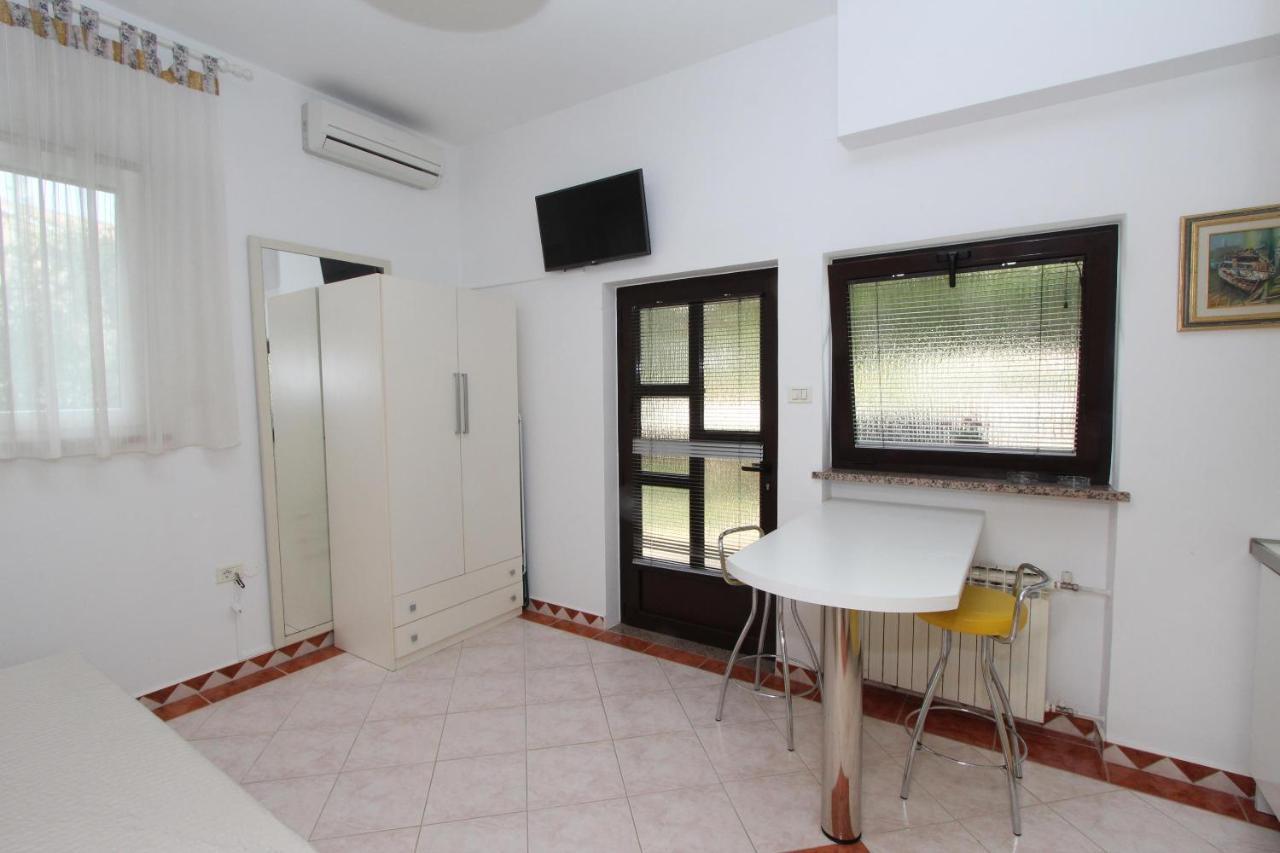 Apartment Buric